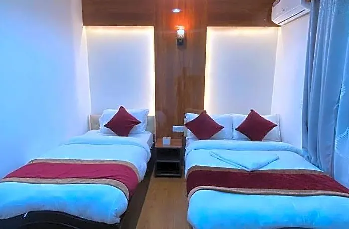 Thani Boutique Hotel 2*